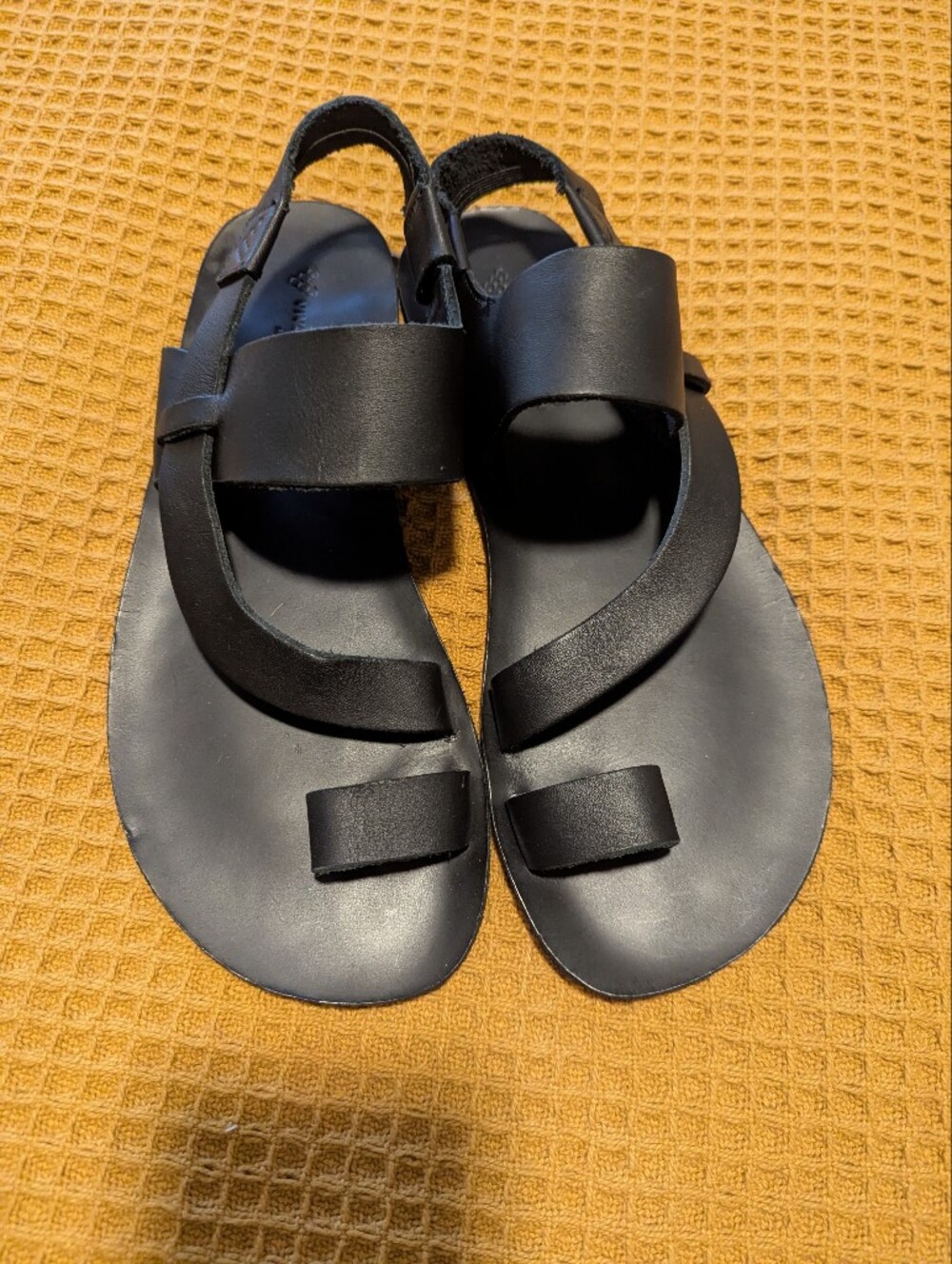 Vivobarefoot Women's Black Leather Double-Strap Sandals, 40, 9